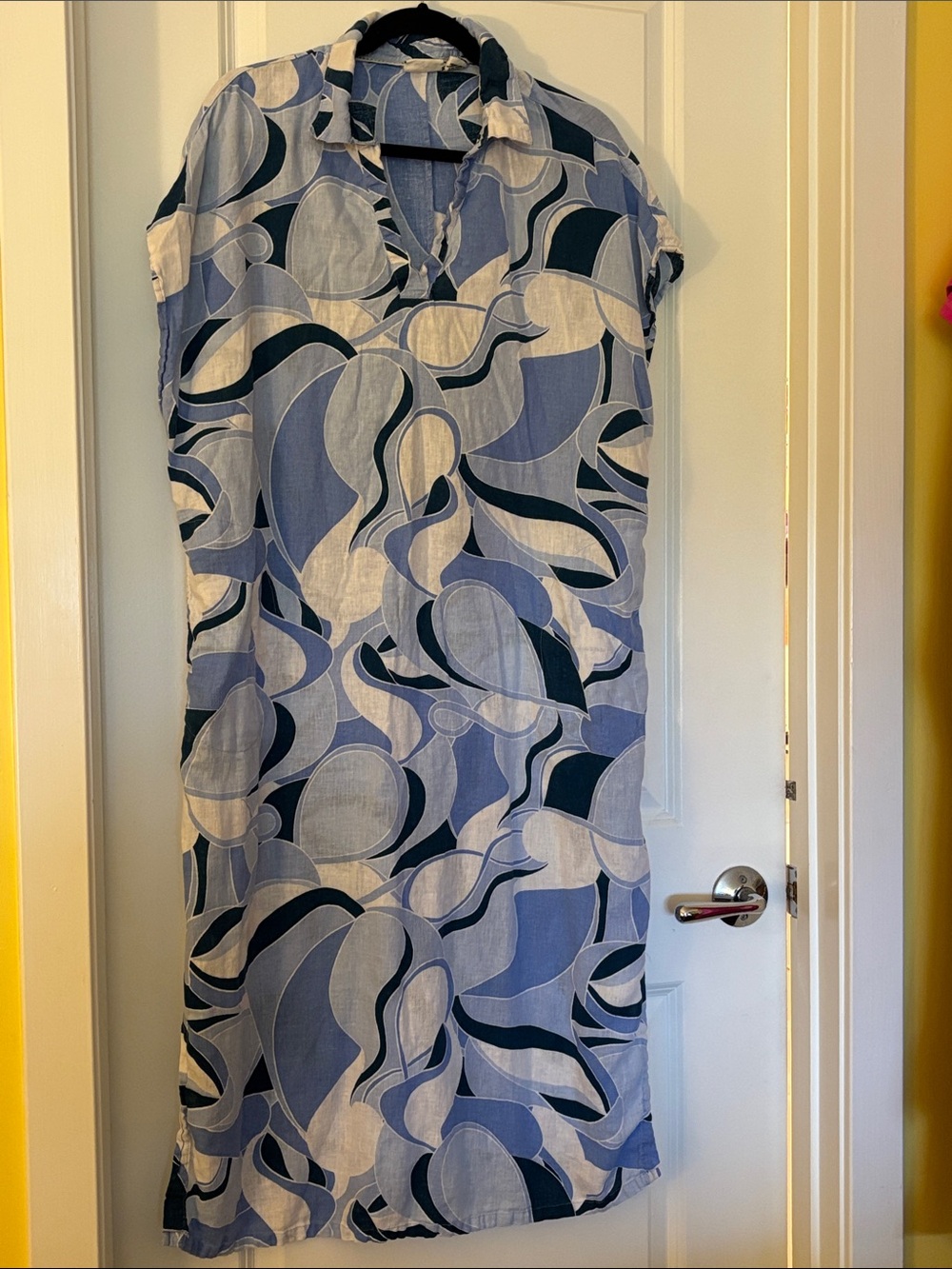 Rachel Zoe Blue & White Abstract Cotton midi dress.